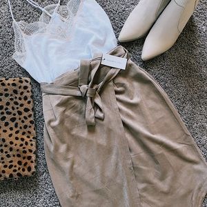 VICI Camel Suede MIDI Skirt